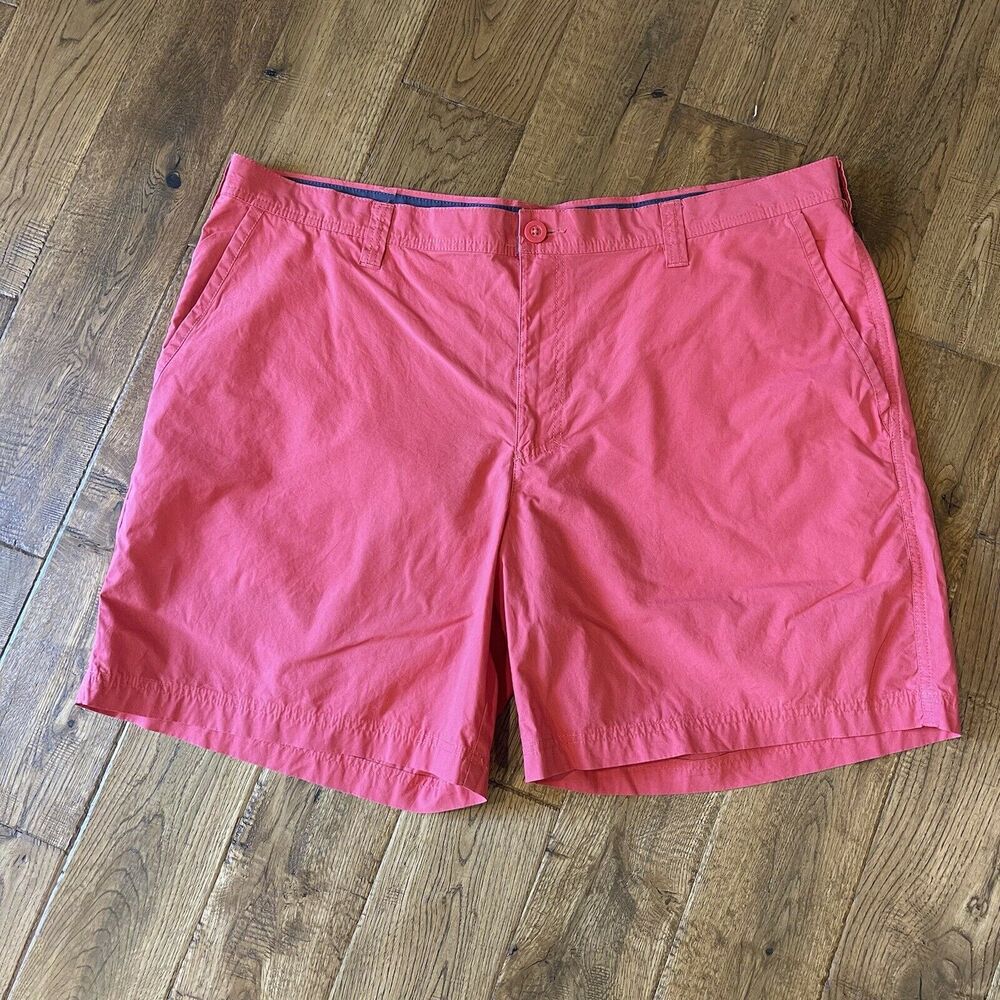 Columbia Coral Chino Casual Shorts Mens Size 42 Inseam 8"  100% Cotton